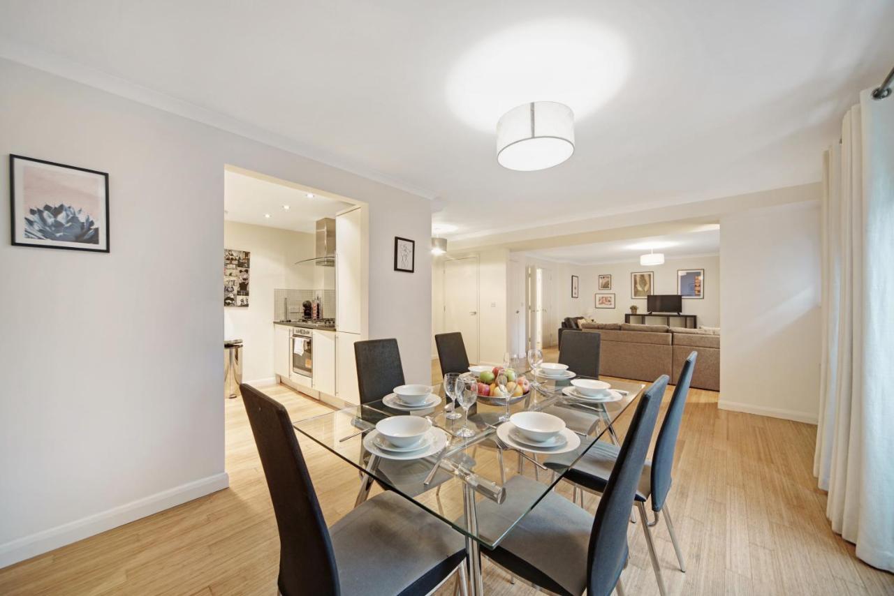 Appartamento 2 Bed Chic Near Shoreditch & Liverpool St Free Wifi & Parking By Aparts Londra